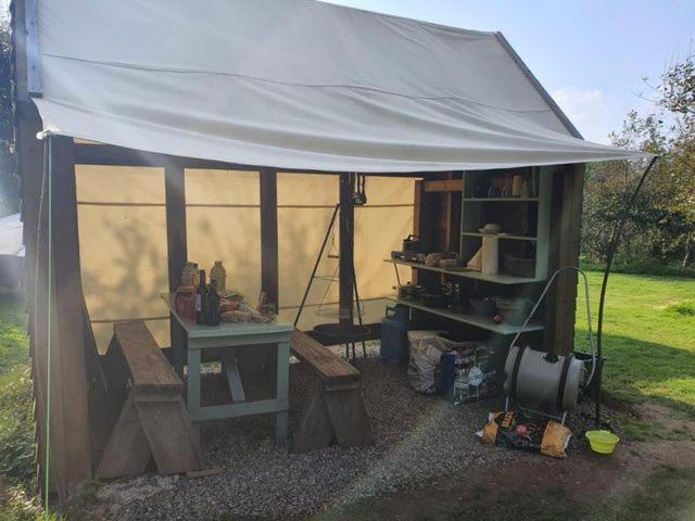 Mill Haven Place Glamping-Yurt 2 Хавърфордуест Екстериор снимка