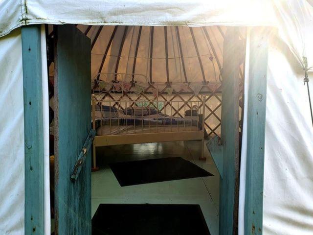 Mill Haven Place Glamping-Yurt 2 Хавърфордуест Екстериор снимка