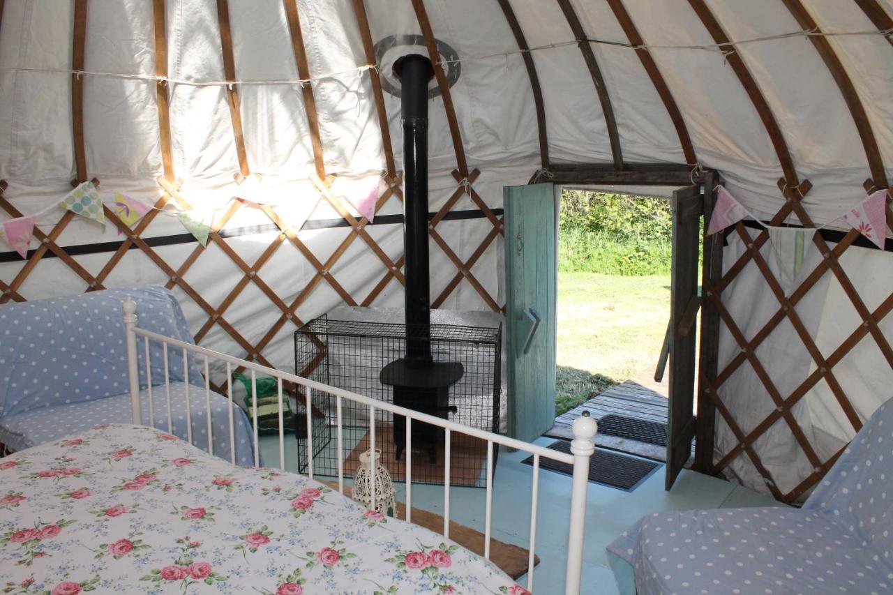 Mill Haven Place Glamping-Yurt 2 Хавърфордуест Екстериор снимка