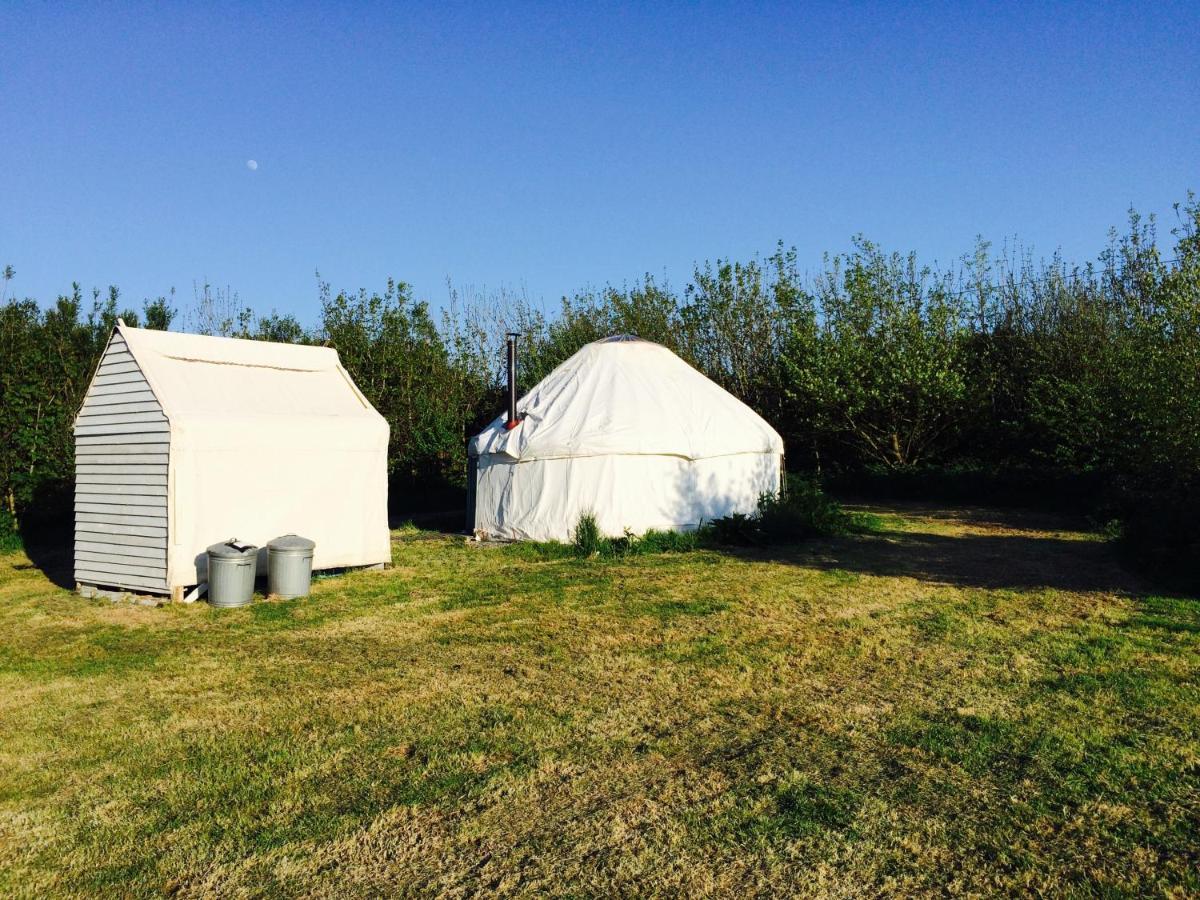 Mill Haven Place Glamping-Yurt 2 Хавърфордуест Екстериор снимка