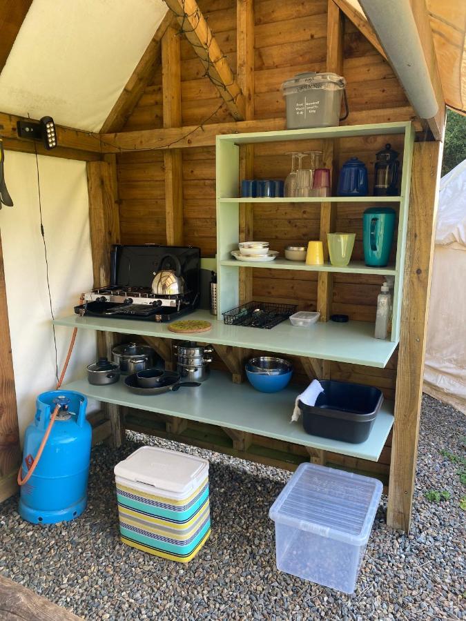 Mill Haven Place Glamping-Yurt 2 Хавърфордуест Екстериор снимка